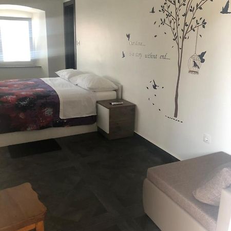 Apartments Tonka Задар Экстерьер фото
